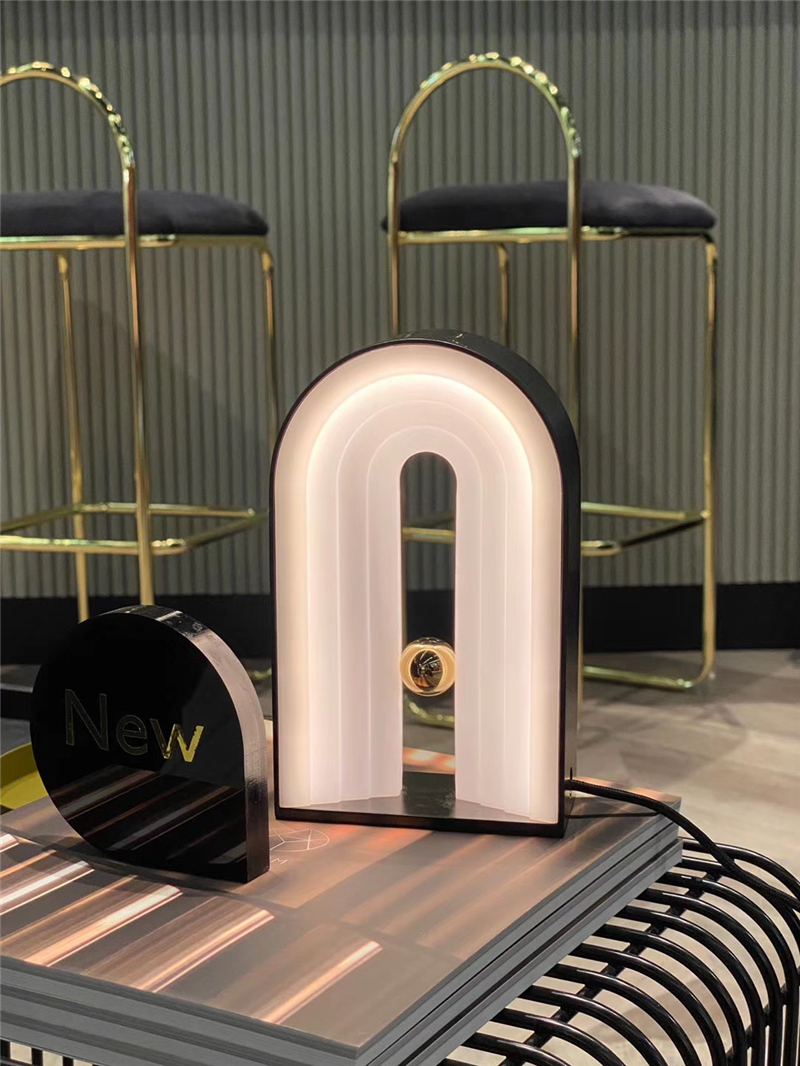 Bedside lamp，Nordic style，