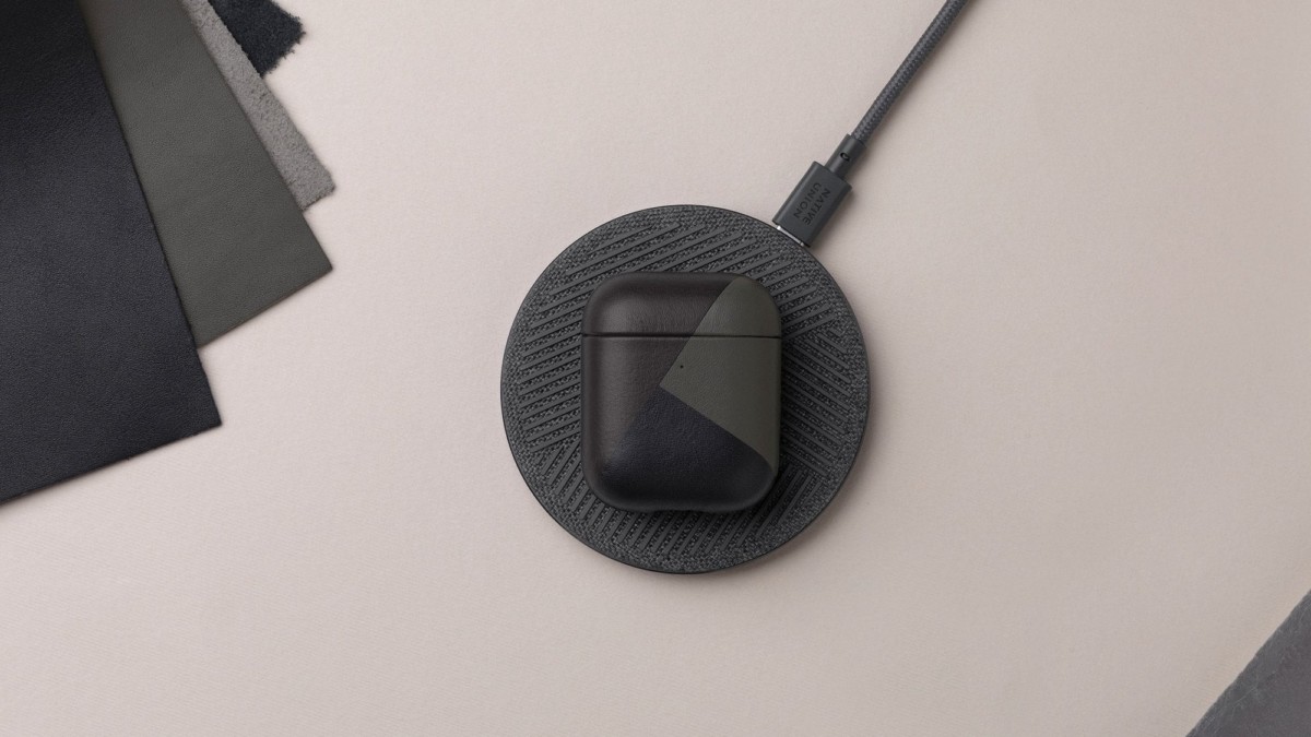 airpods，Leatherwear，smart cover，Color matching，