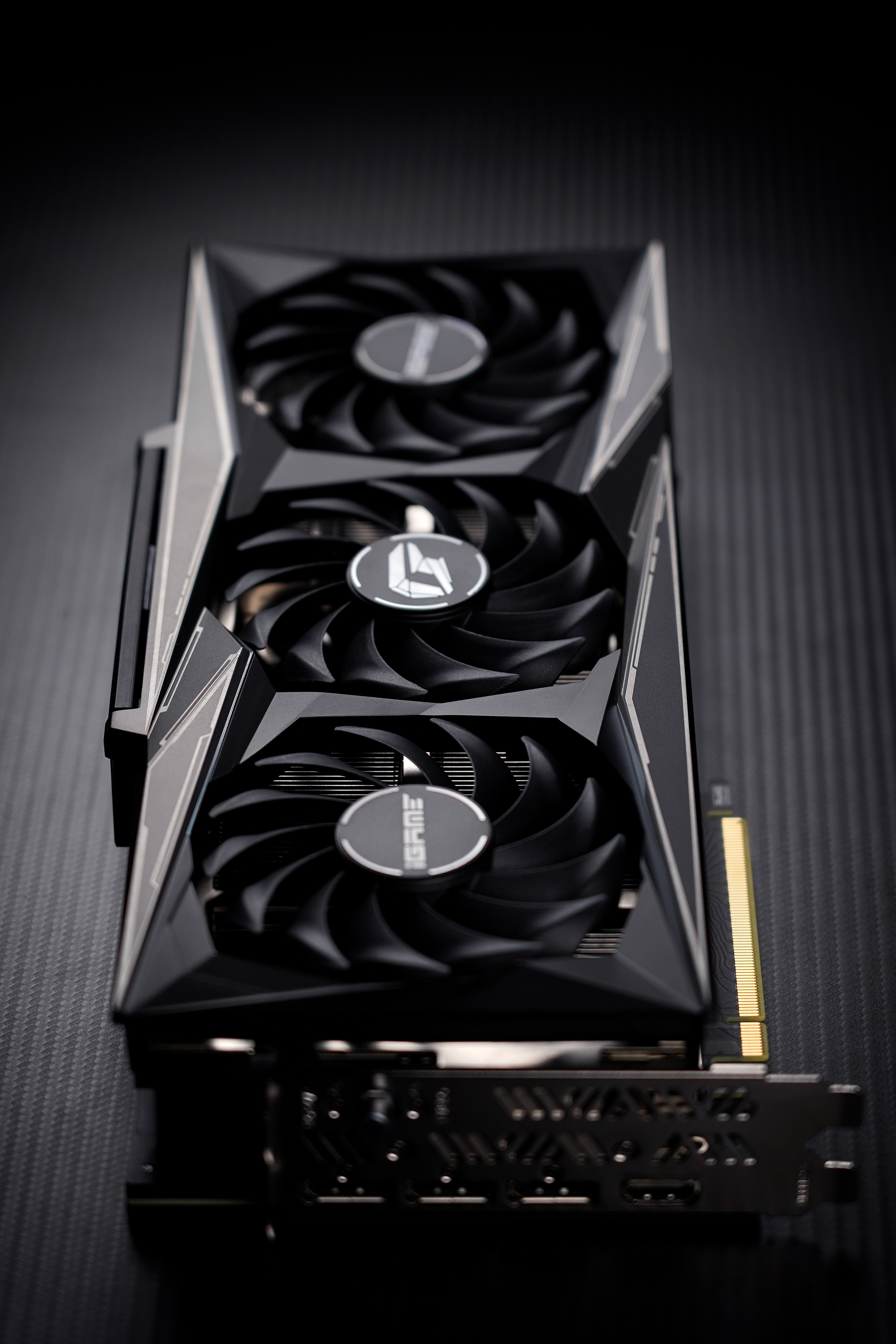 七彩虹显卡 火神——igame rtx 3080 vulcan 2天前发布