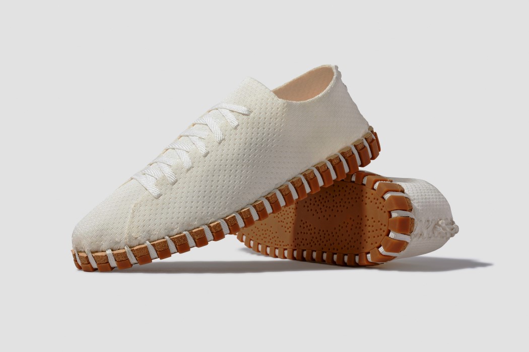 sneakers，environment protection，modern，Plant composition，