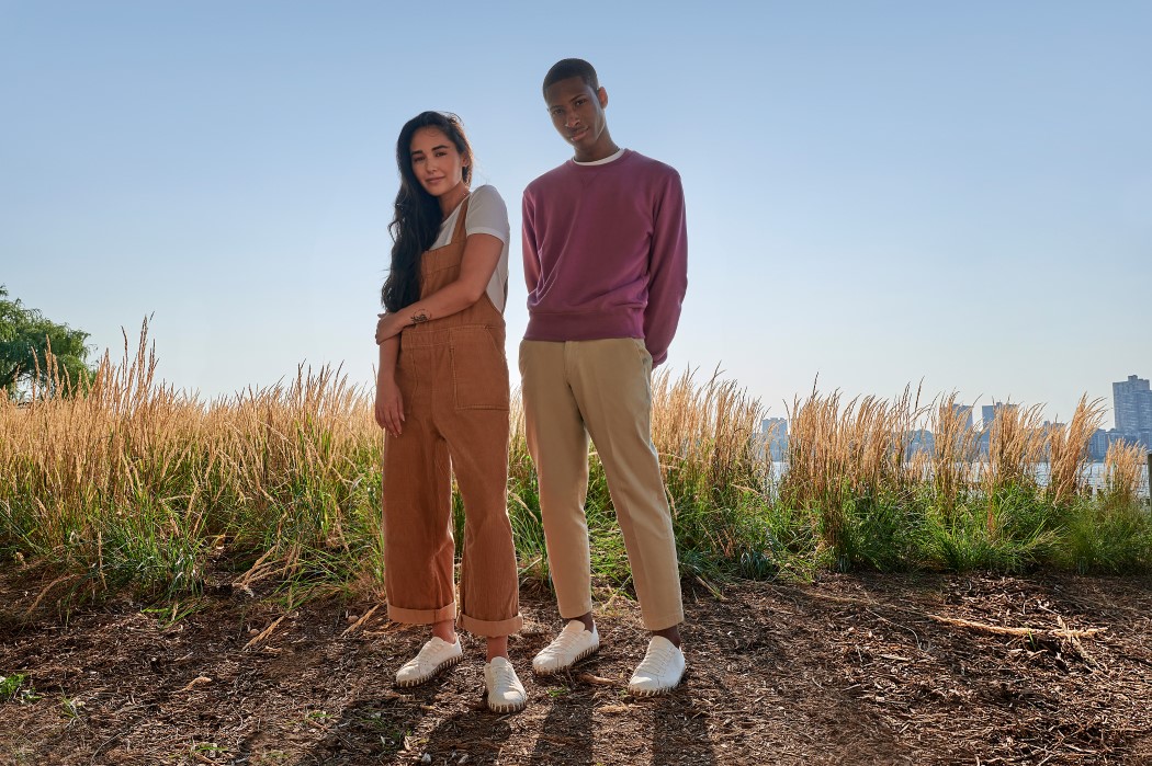 sneakers，environment protection，modern，Plant composition，