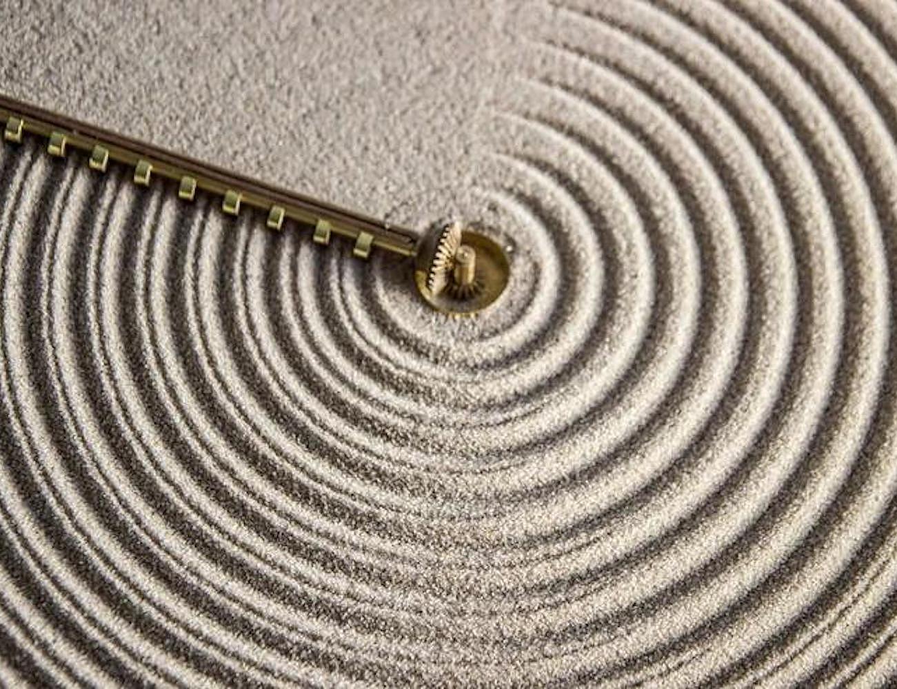 Clock，sand，be quiet，golden，