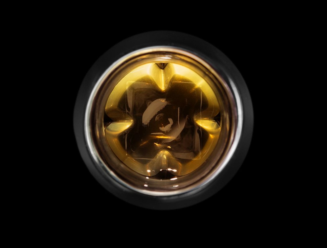 Whisky，flower receptacle，grace，VAILD，