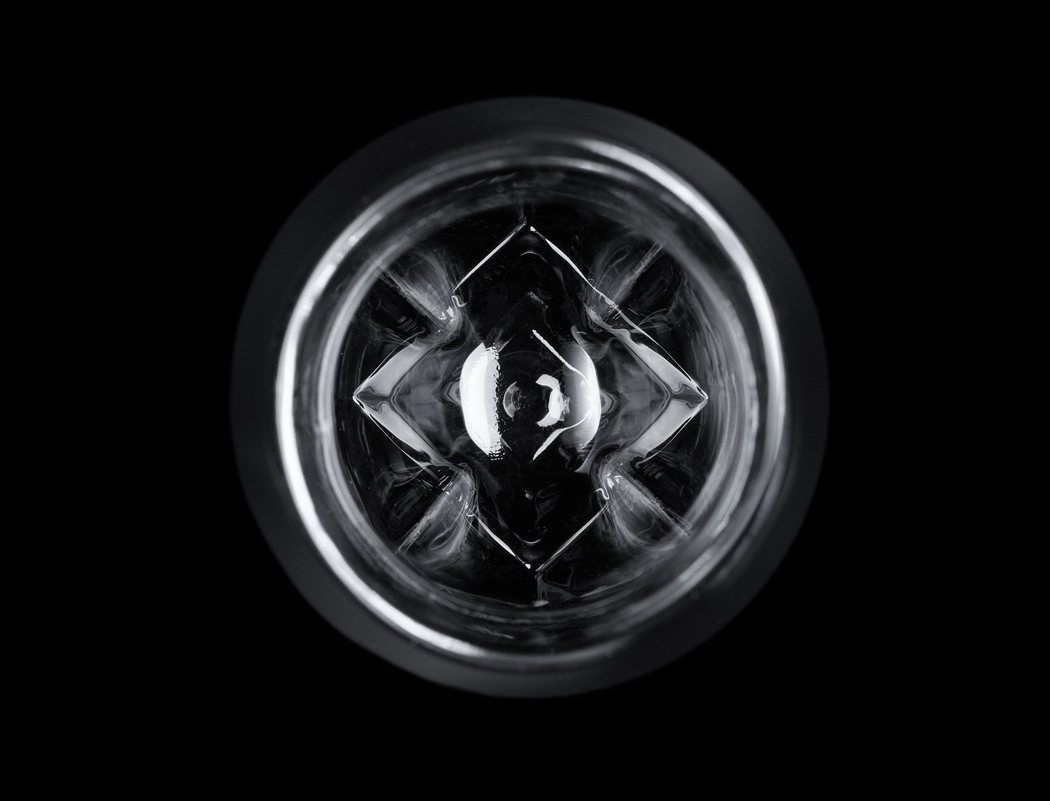 Whisky，flower receptacle，grace，VAILD，