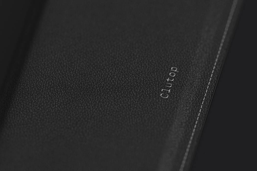 notebook，clutch bag，computer，fold，