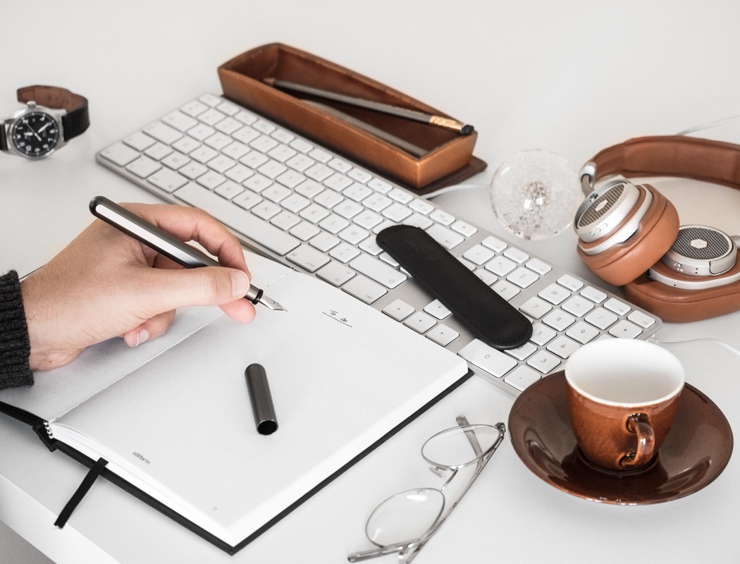 Pen，Titanium metal，black，