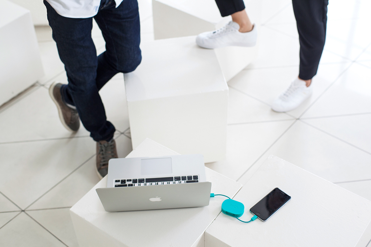 portable battery，Creative design，unique，