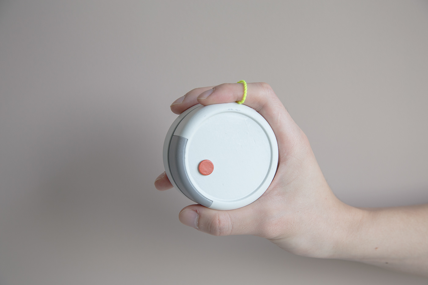 mouse，Yo yo，yoyo，to work in an office，