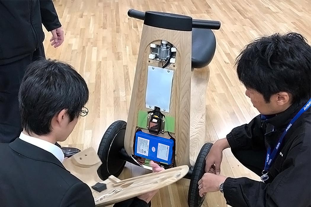 iLi-Ai，Electric vehicle，traffic，