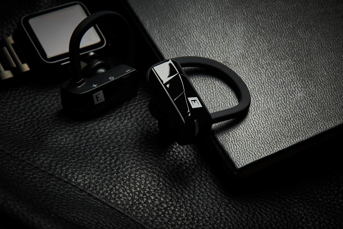 Wireless headset，Sports headset，pretty，practical，