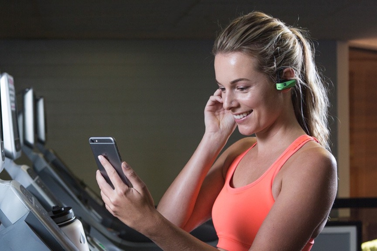 Wireless headset，Sports headset，pretty，practical，