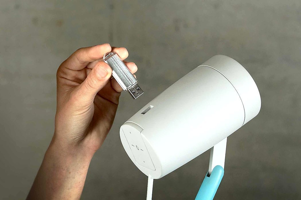 interesting，Projector，originality，Design，tool，intelligence，