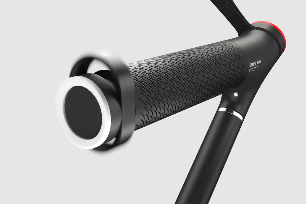 a cane，go blind，Intelligent induction，