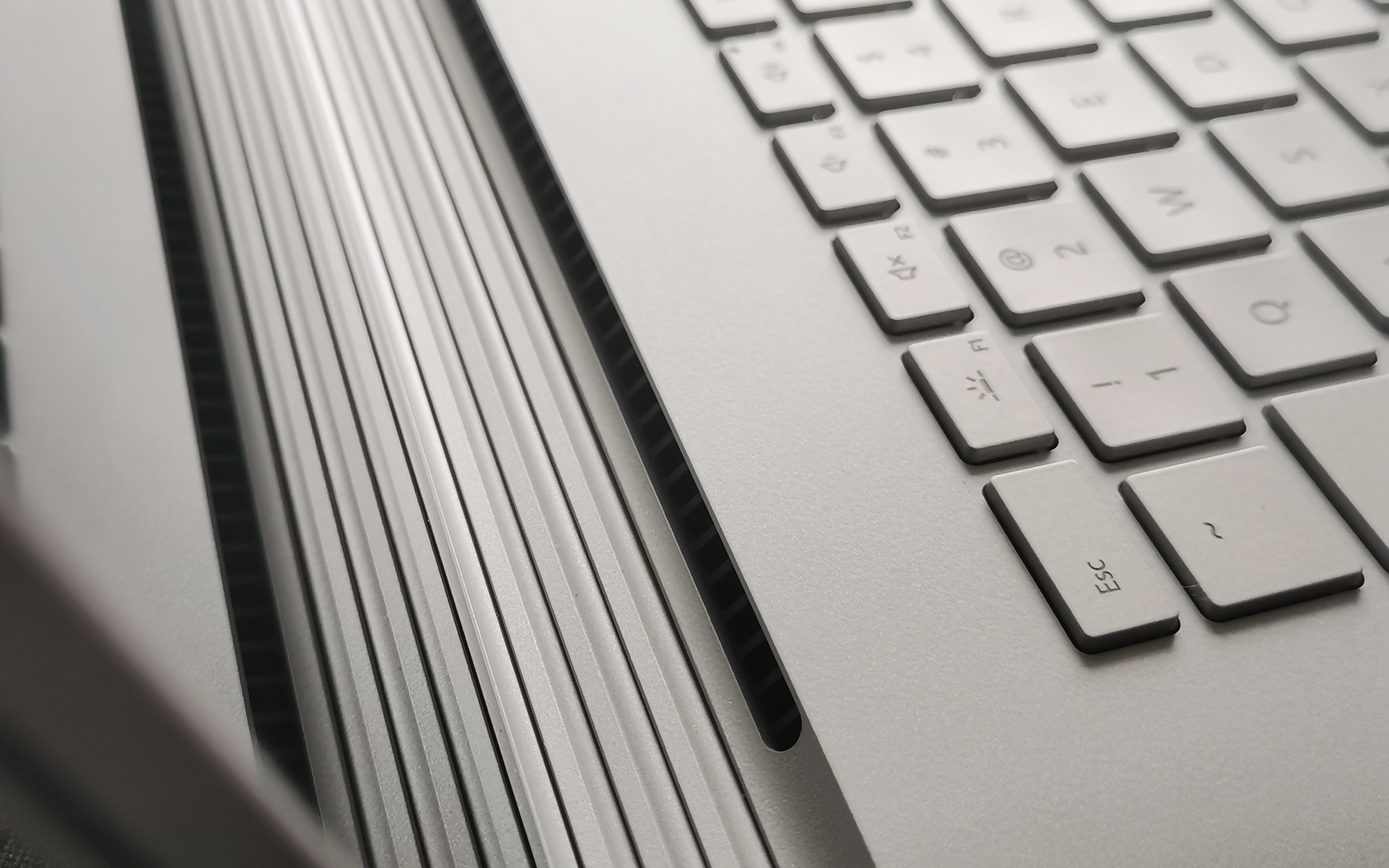 industrial design，Evaluation，Surface Book 3，Creative PC，