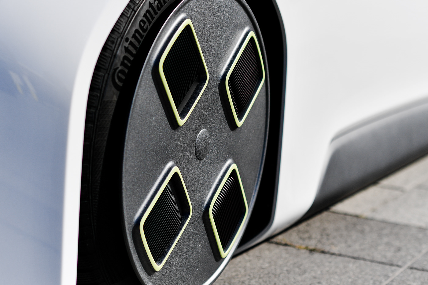 Driverless，electric vehicle，concept，U-Shift，modularization，