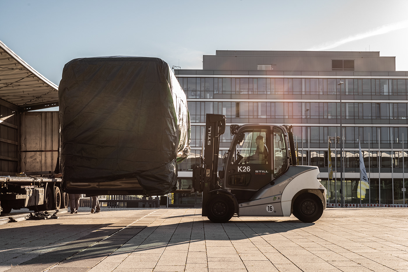 Driverless，electric vehicle，concept，U-Shift，modularization，