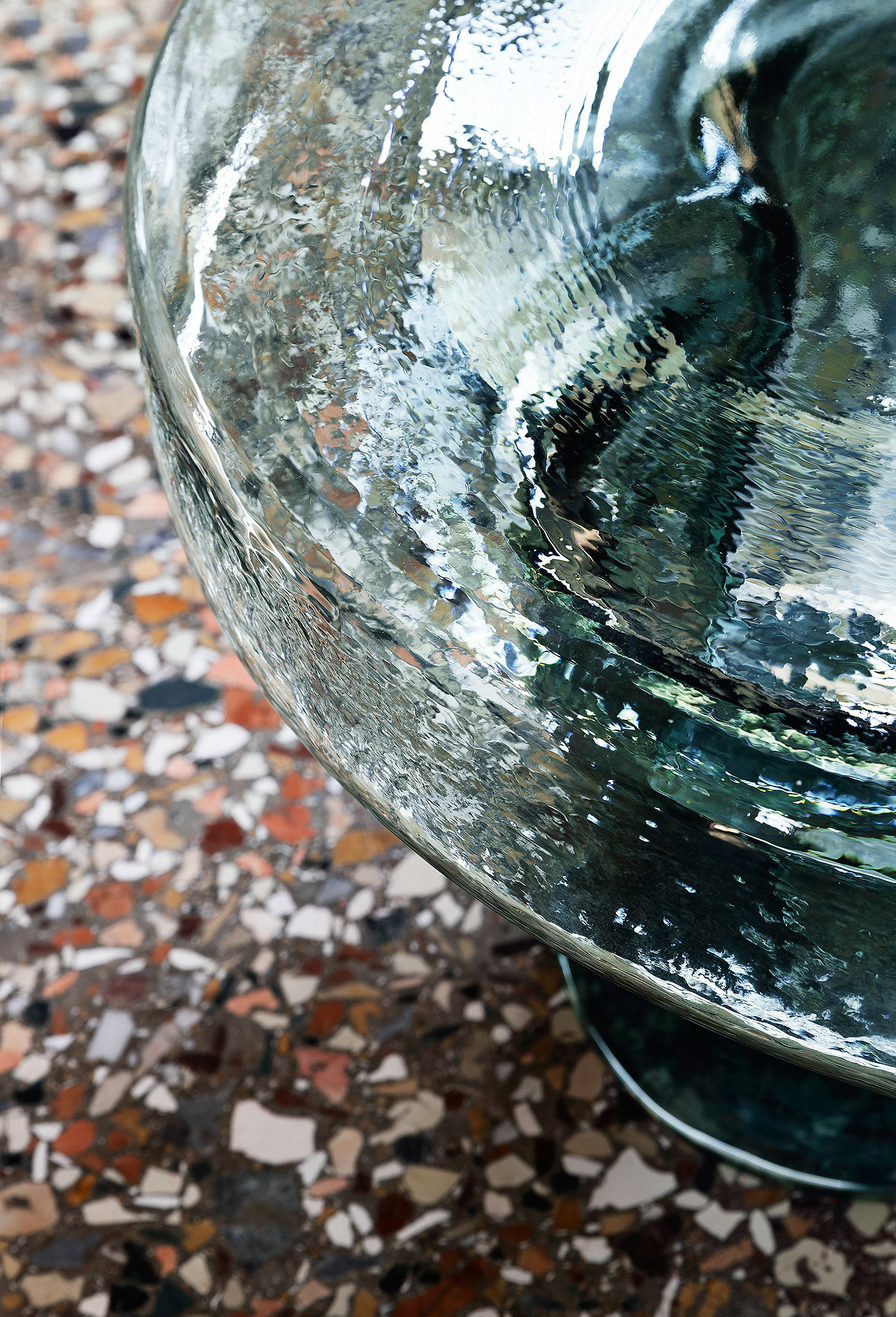 SODA，Table，Glass，