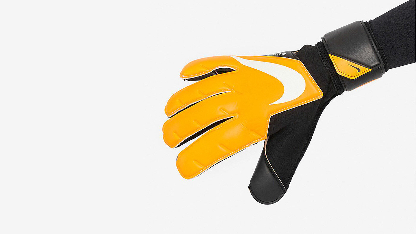 Football，goalkeeper，nike，glove，