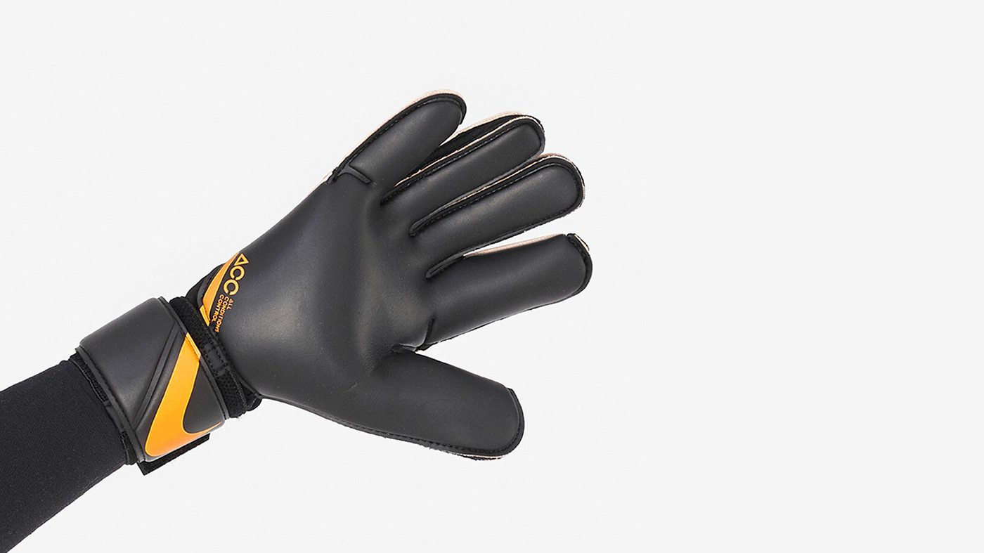 Football，goalkeeper，nike，glove，