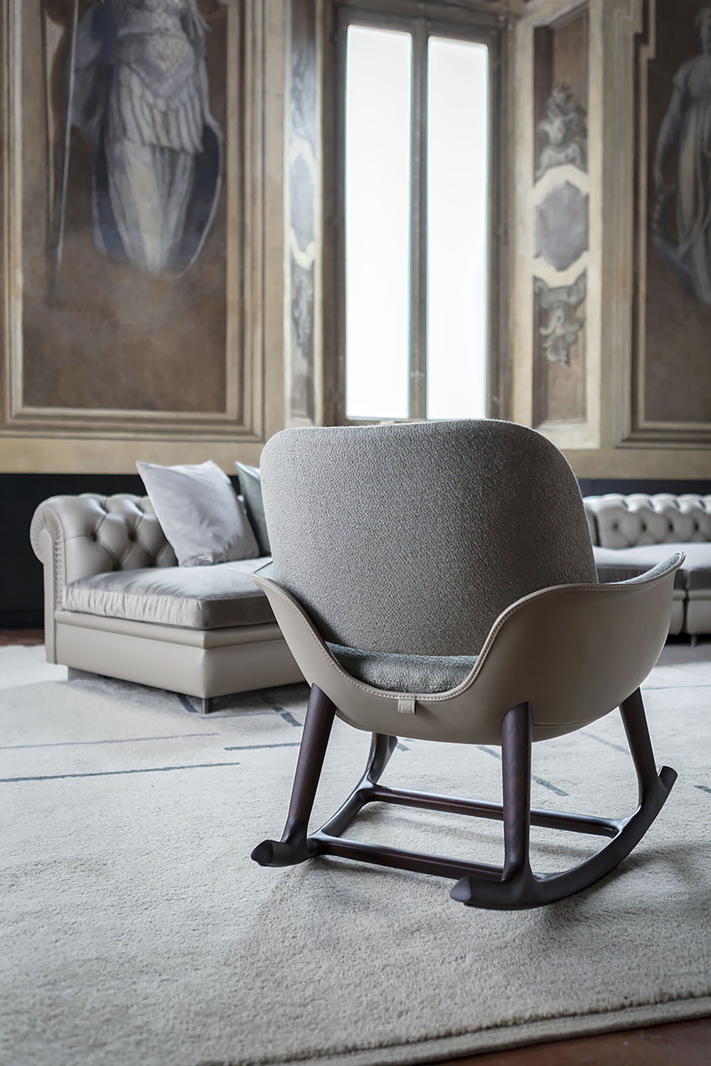 Rocking chair，wooden ，comfortable，modern，sustainable，