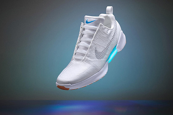 Nike，automatic，Tie your shoes，sneakers，originality，Design，
