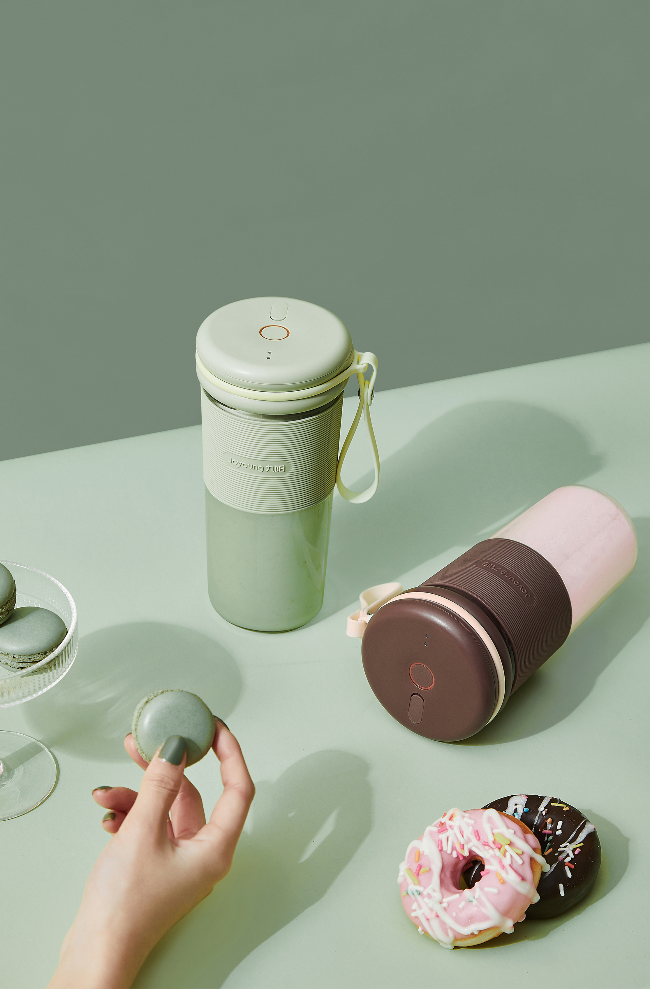 Juicer，cup，Hand drawn，sketch，