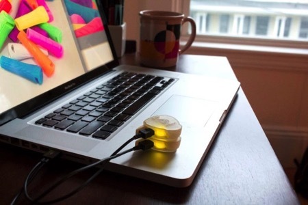 Bicycle，led，Put the gloves，at night，Ride，necessary，