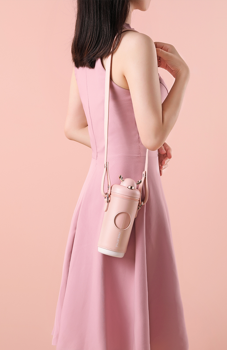 Millet design，Mellow，lovely，glass，fawn，Straw cup，