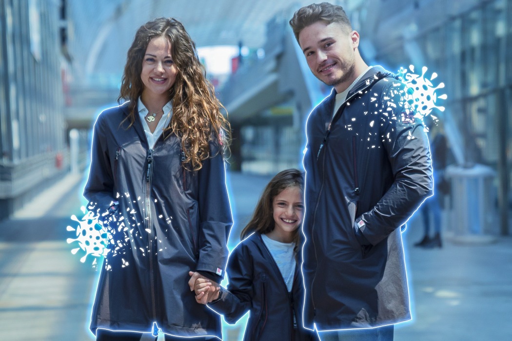 Jacket，disinfect，glove，face shield，outdoors，