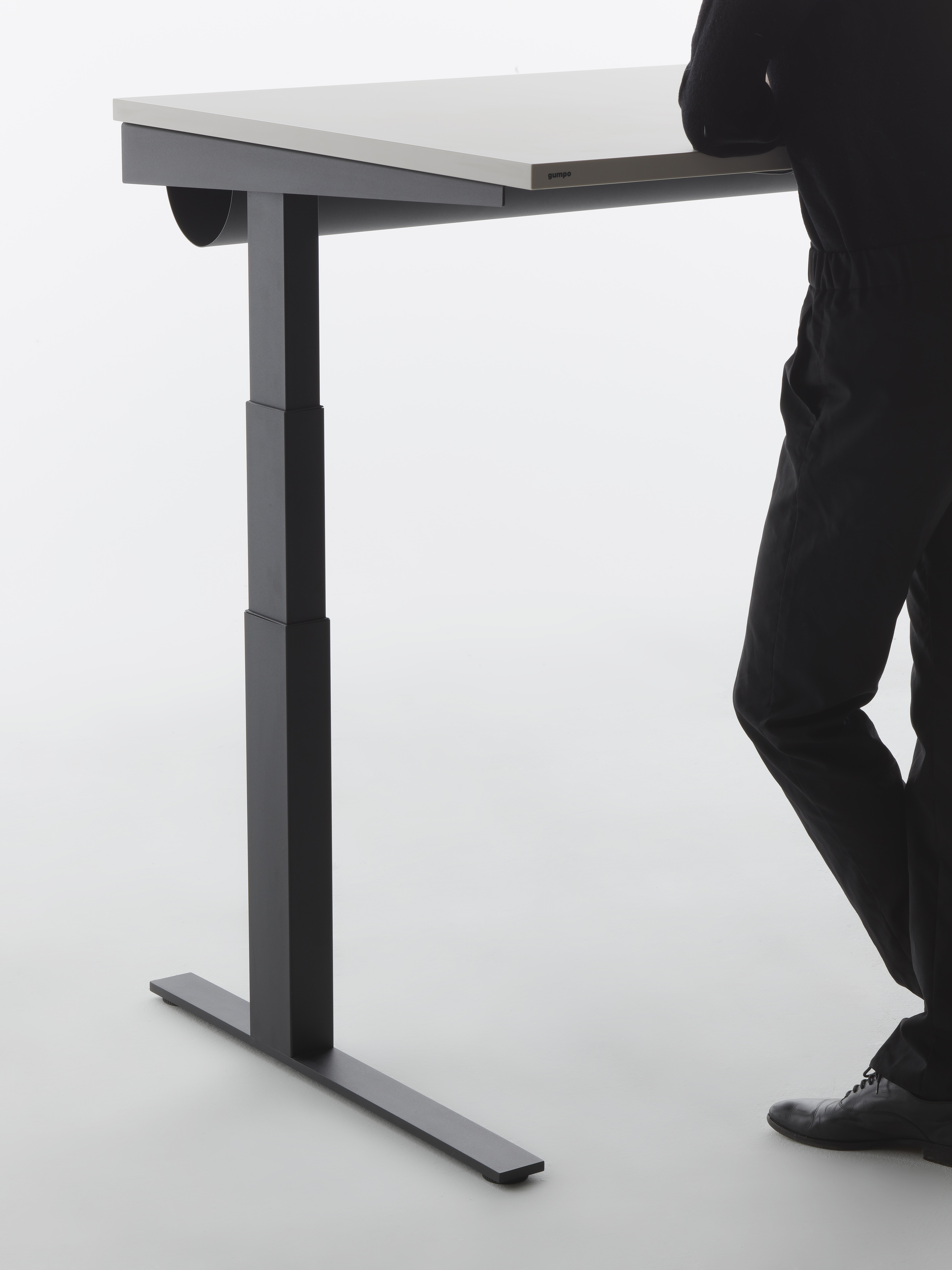 to work in an office，Table，GUMPO，Ergonomics，