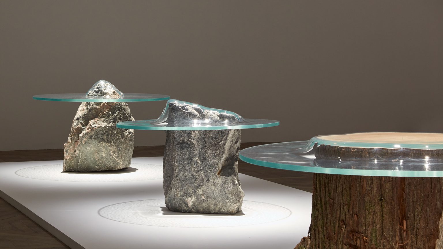 Table，Glass，concrete，wood，steel，Art，