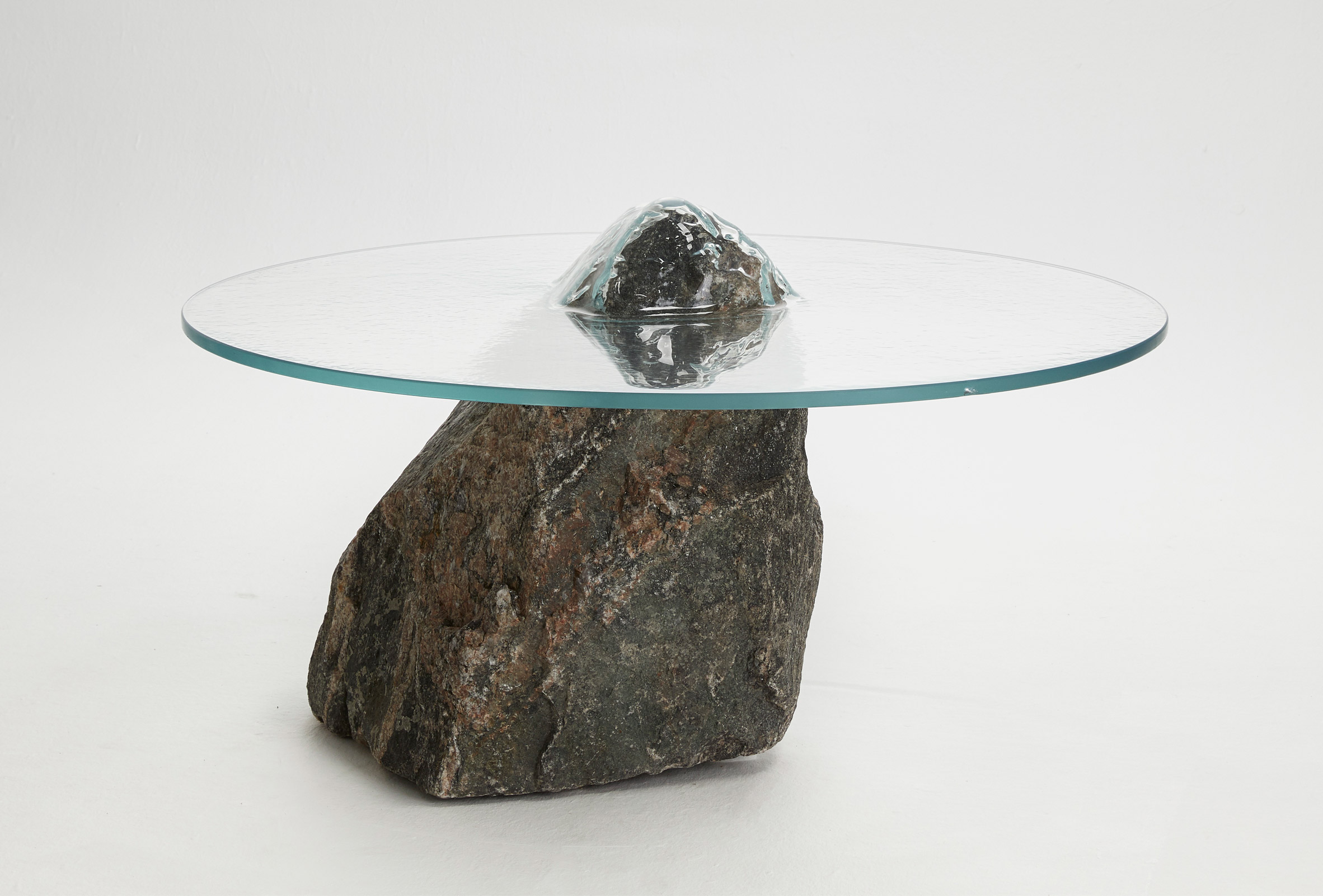 Table，Glass，concrete，wood，steel，Art，