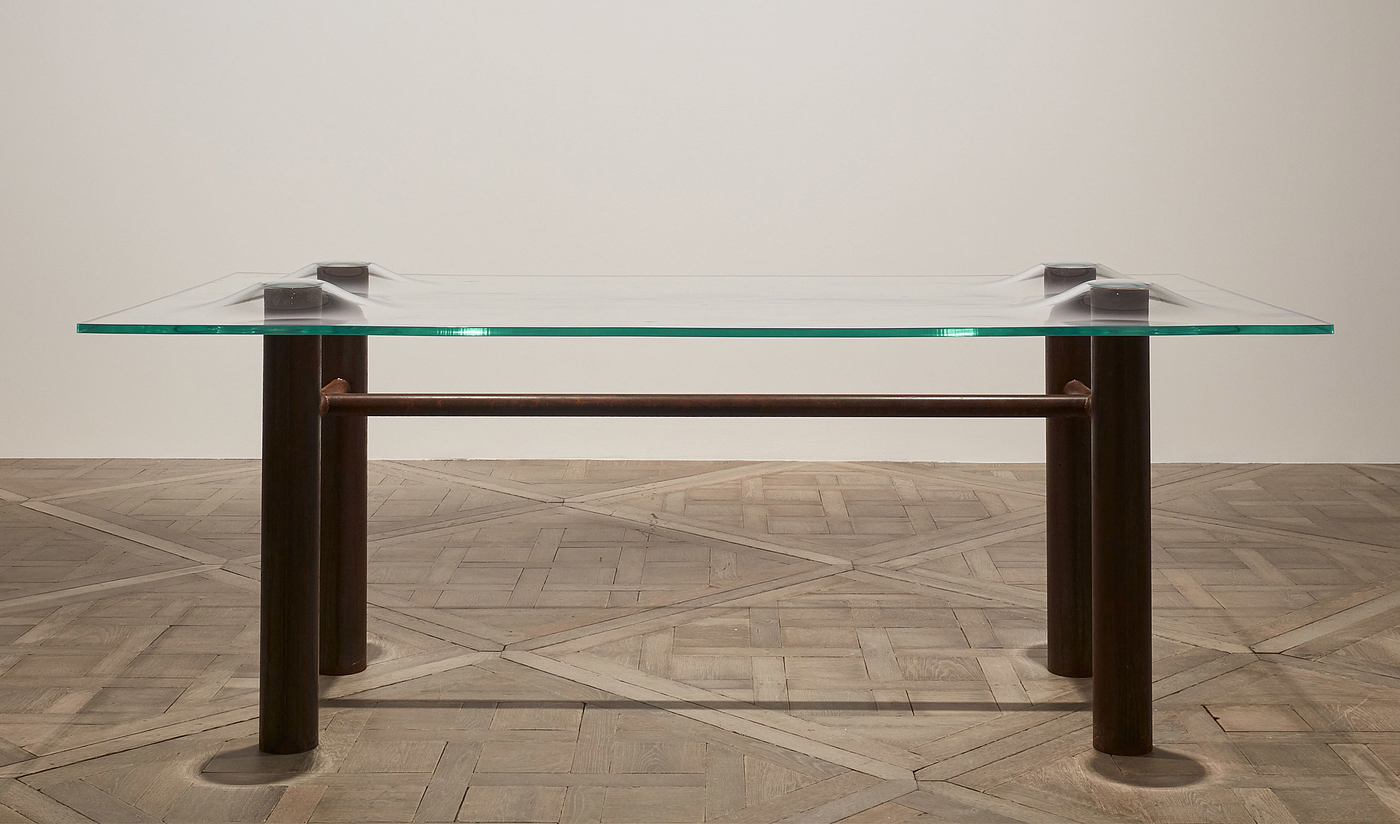 桌子，玻璃，混凝土，木材，钢，艺术，
