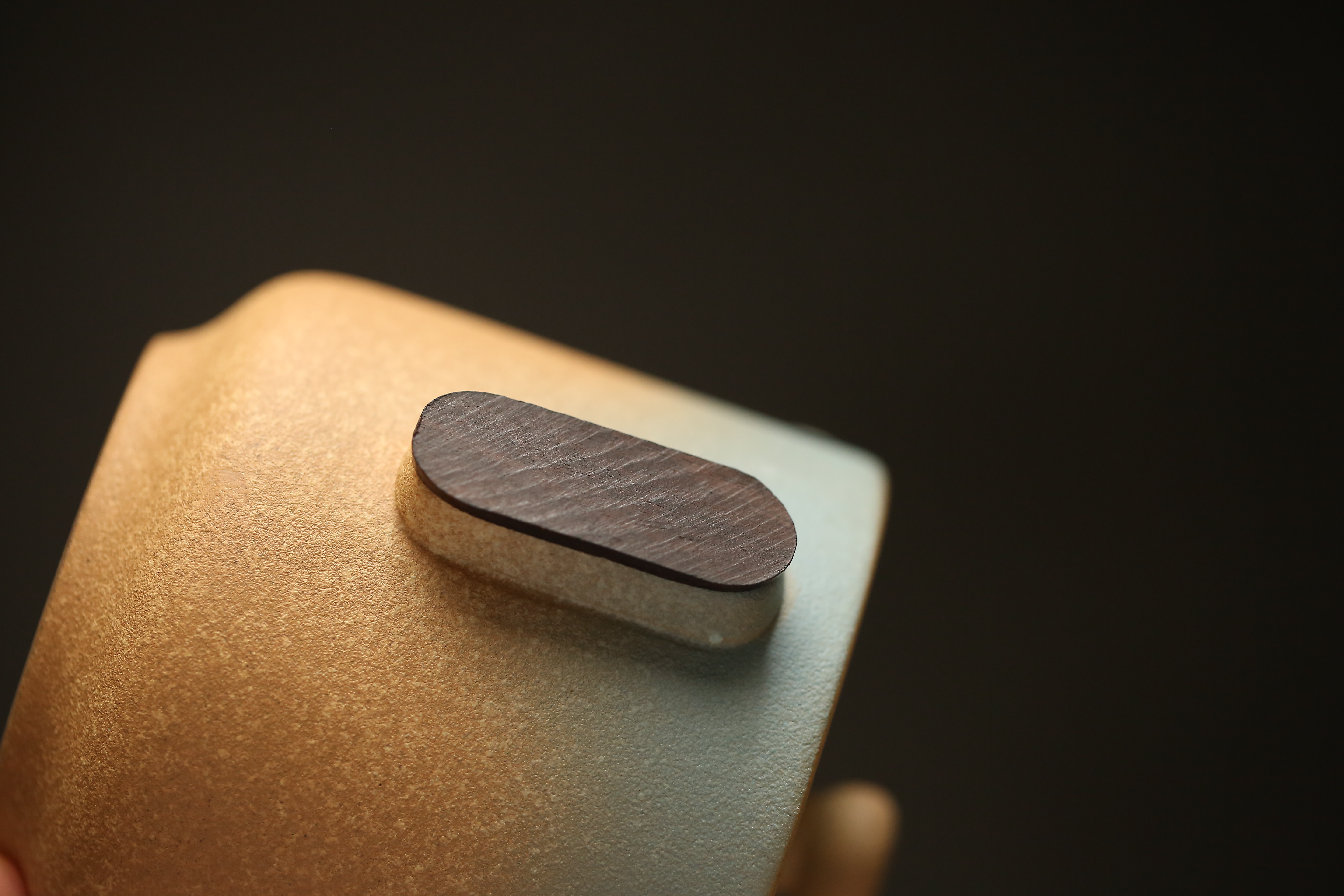 Travel and storage，