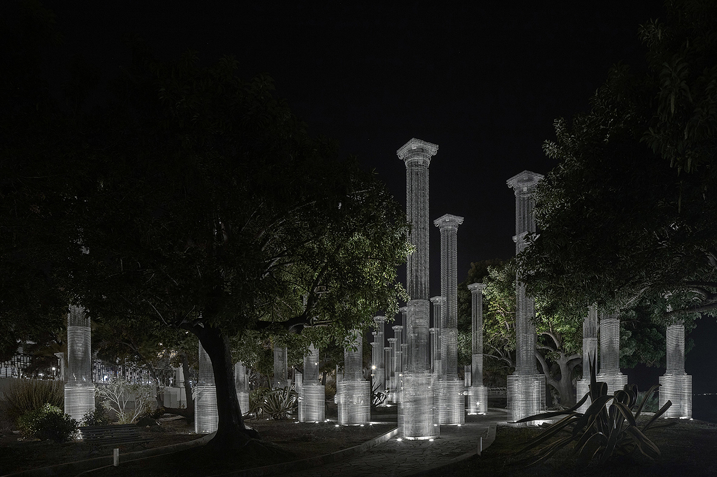 Italy，column，Metal，network，park，