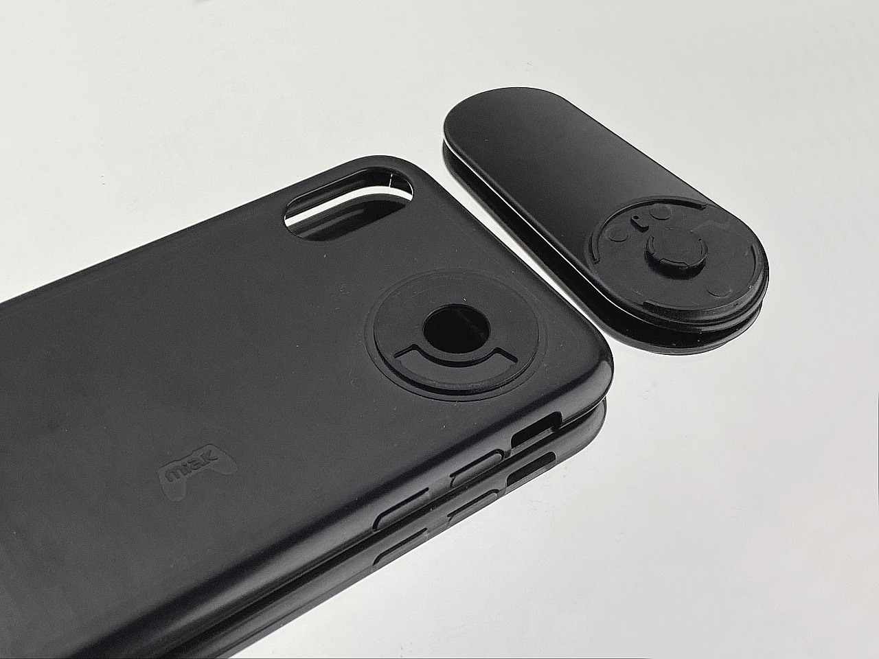 Mobile phone shell，Mobile Games，Handle，shell，Eat chicken，