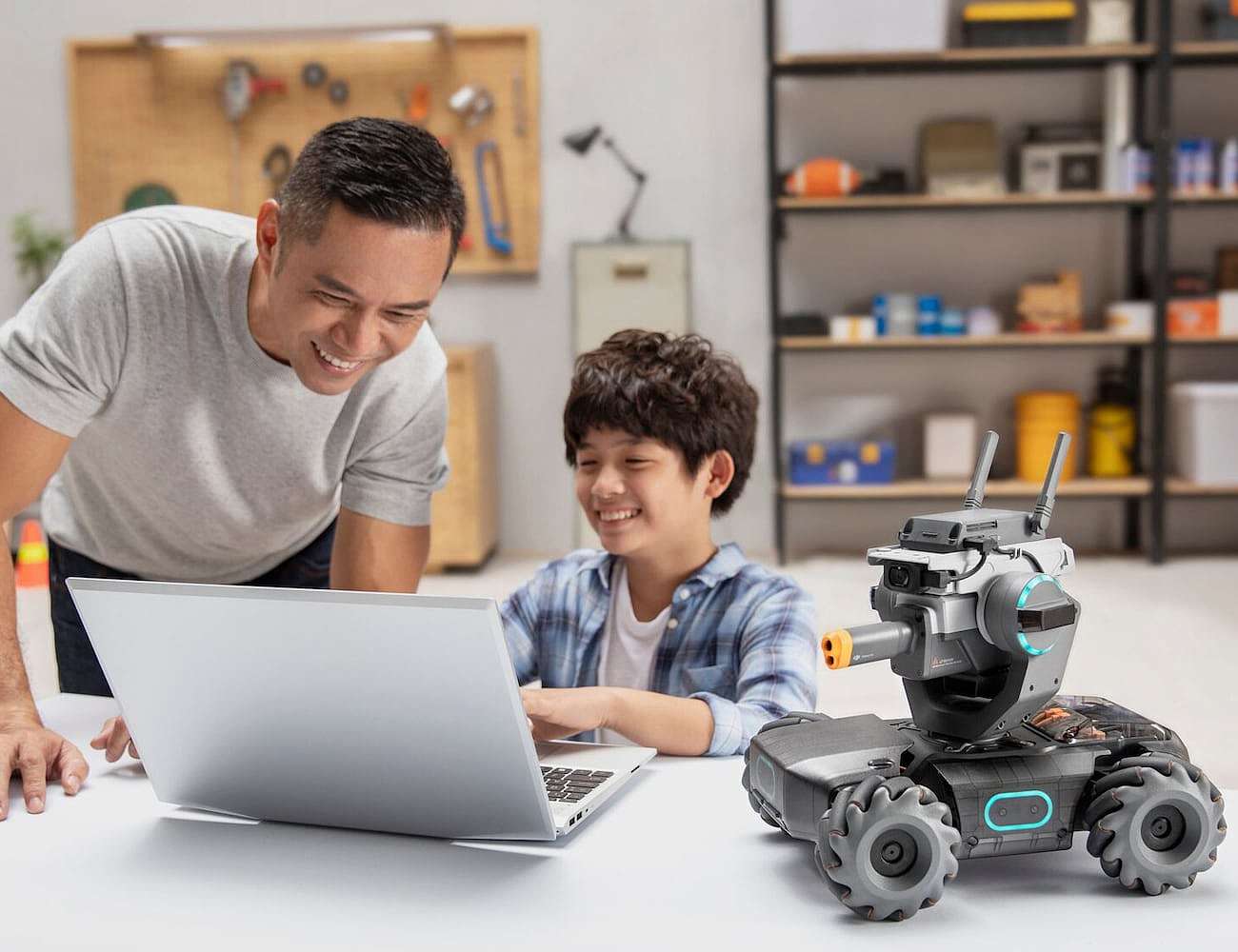 DAY，programming，education，study，robot，