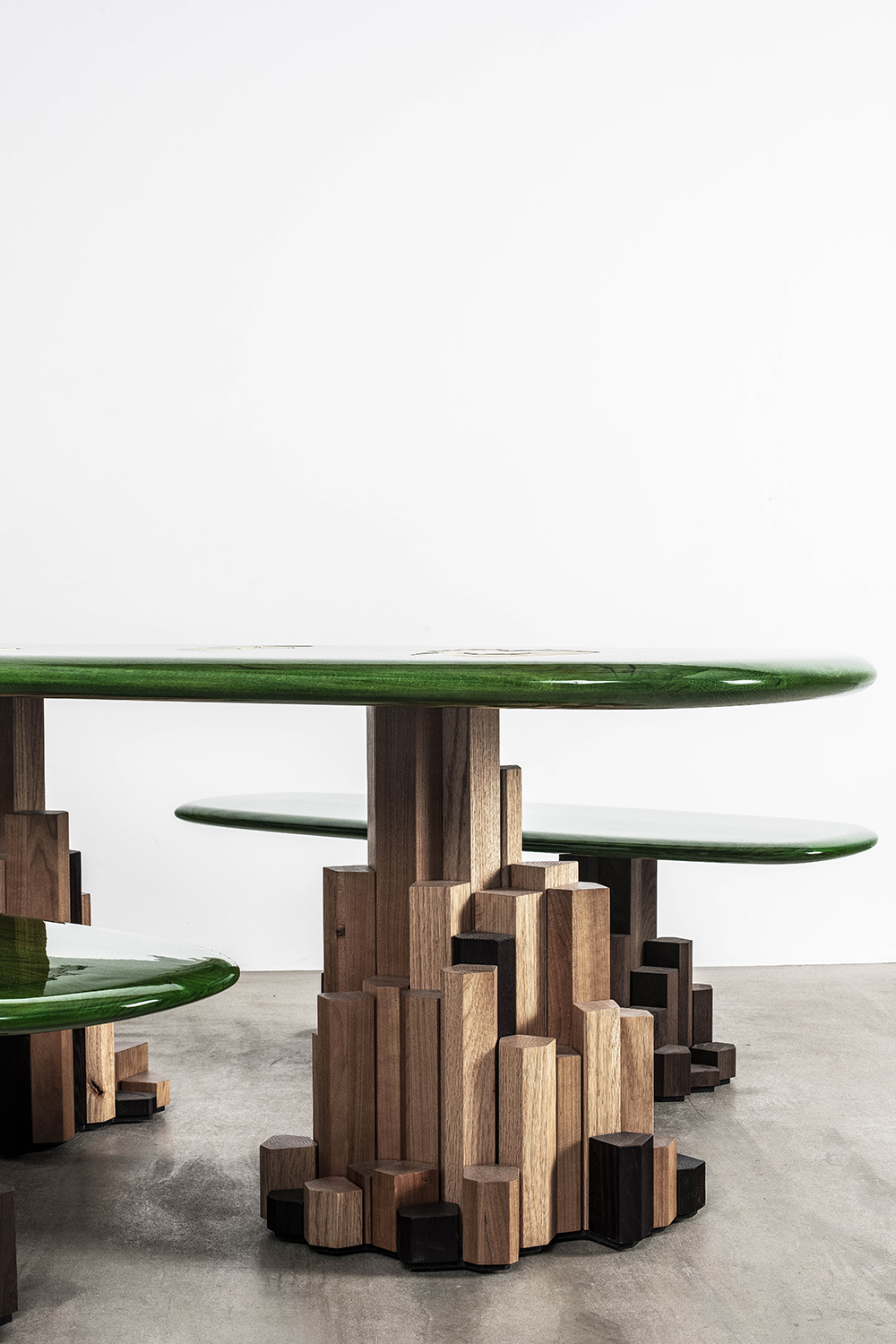 desk，Tables and chairs，Red oak，maple，Cherry wood，