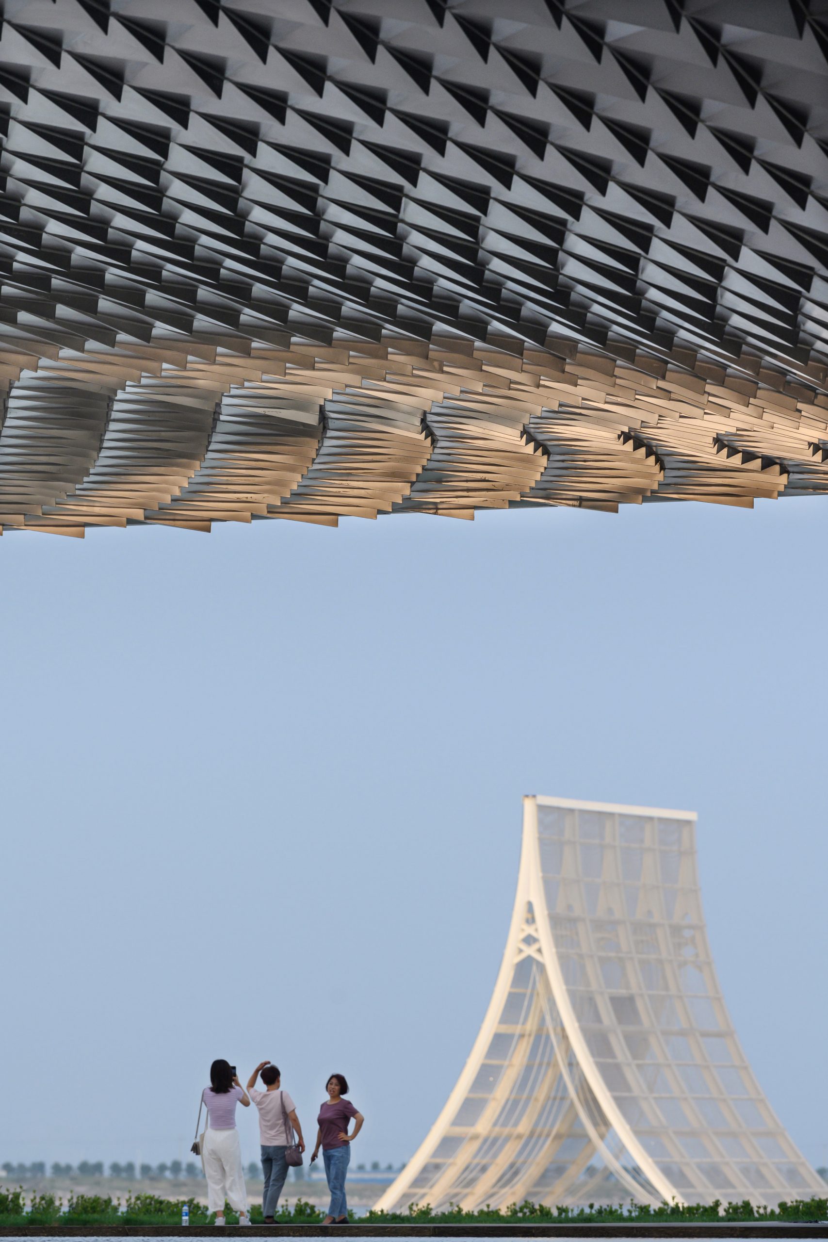 Architecture，Wave art museum，Aluminum tile，