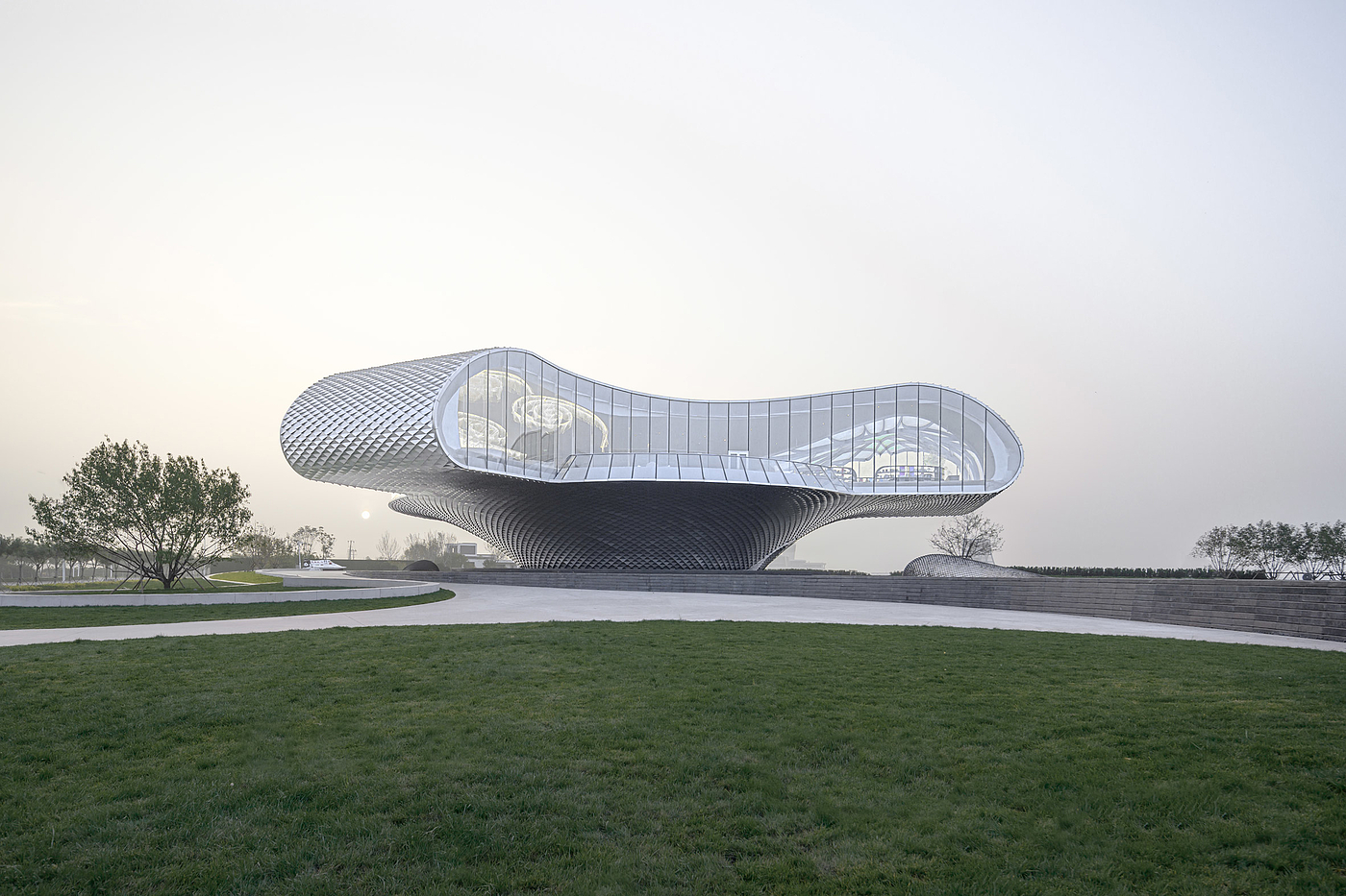 Architecture，Wave art museum，Aluminum tile，