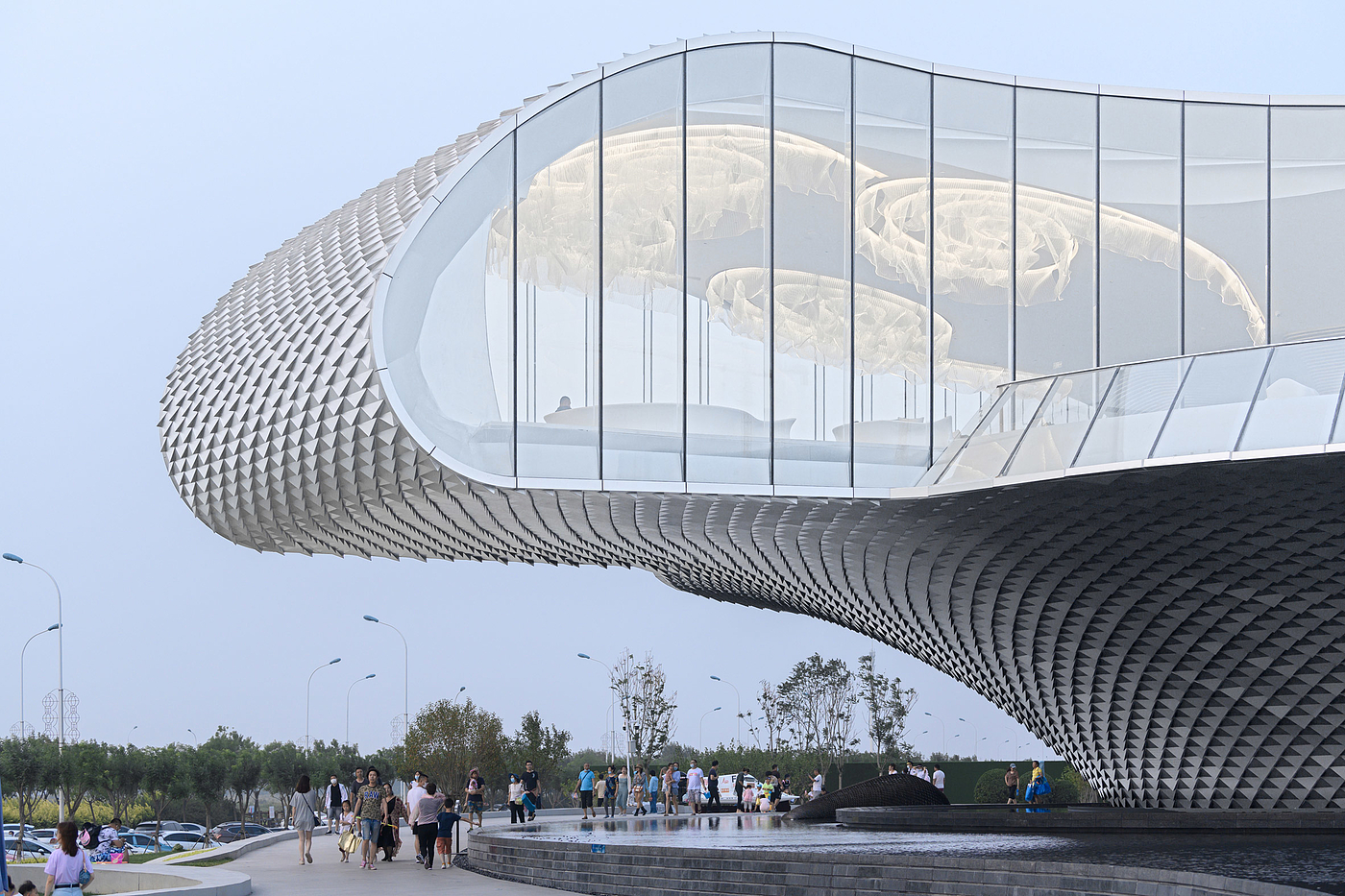 Architecture，Wave art museum，Aluminum tile，