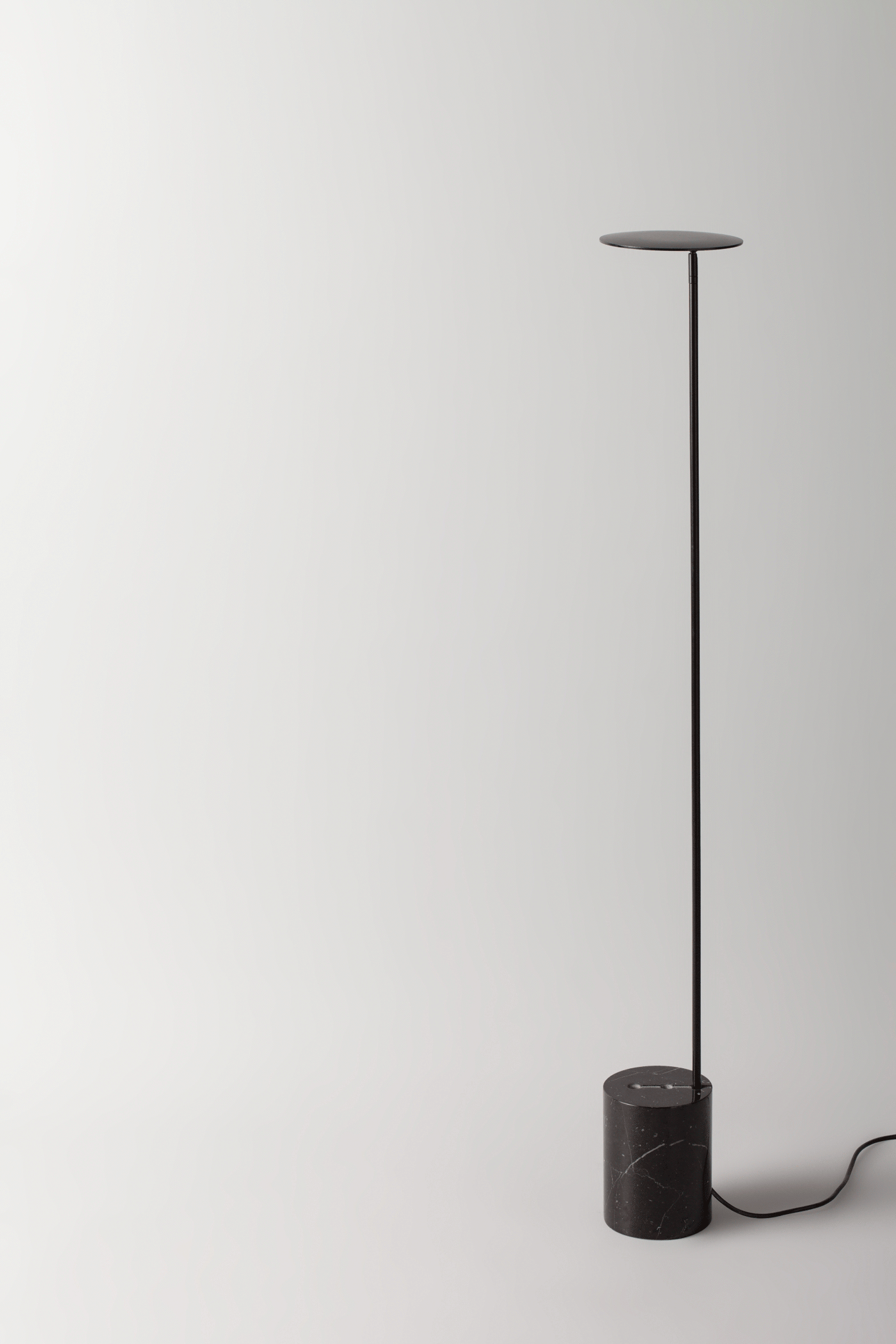 Floor lamp，circular，lighting，Lighting，Jody Lopez aguilo，