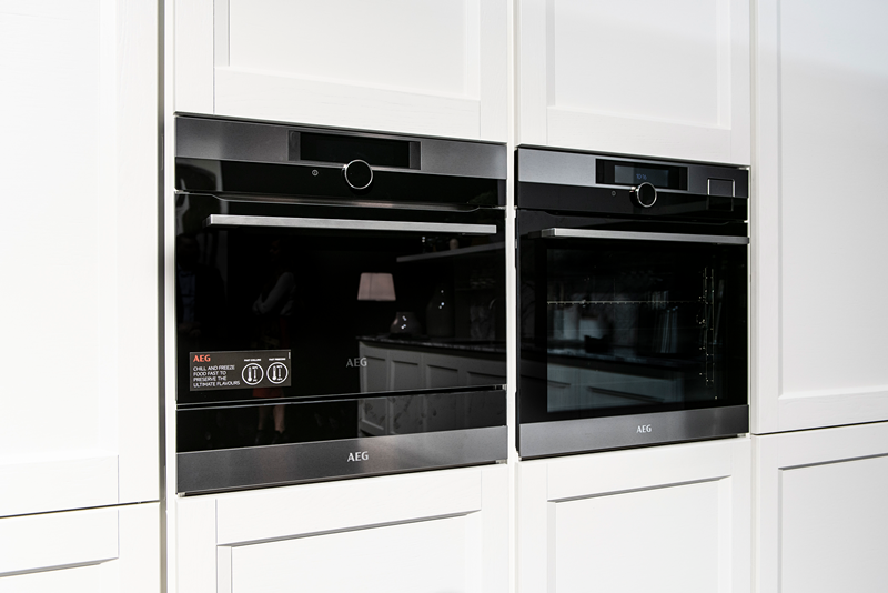 AEG，oven，household electrical appliances，an electric appliance，delicious food，Import，