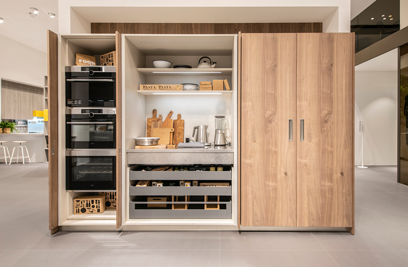 AEG，oven，household electrical appliances，an electric appliance，delicious food，Import，