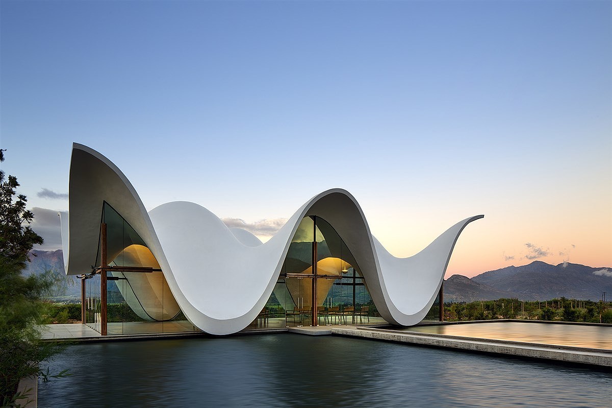 Characteristic architecture，church，Nimble，Architectural design，beautiful，