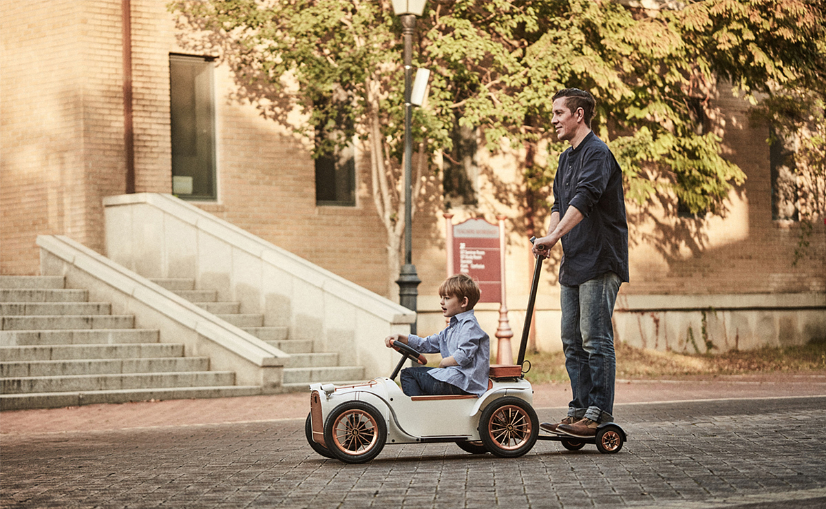 automobile，children，Electric vehicle，
