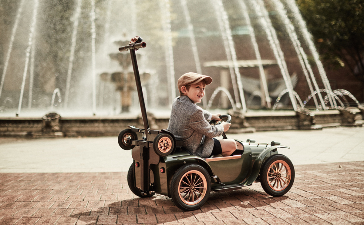 automobile，children，Electric vehicle，