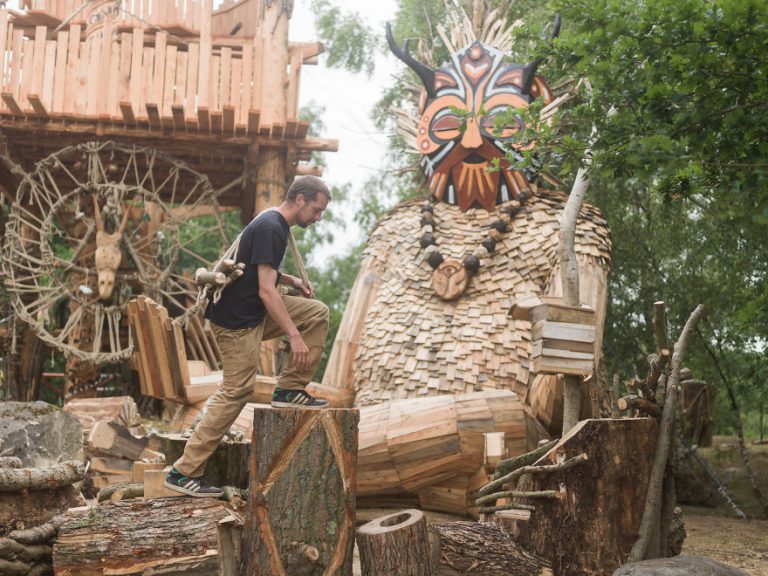 Plastic，wood，recovery，Troll，