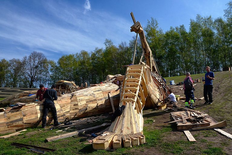 Plastic，wood，recovery，Troll，