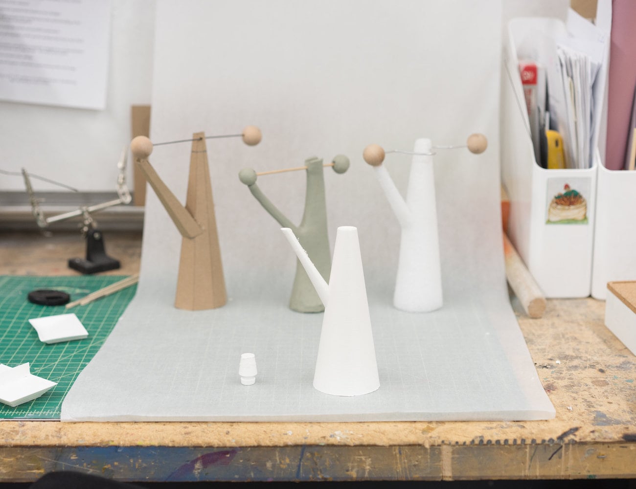 soy sauce，bottle，Seesaw，Artwork，